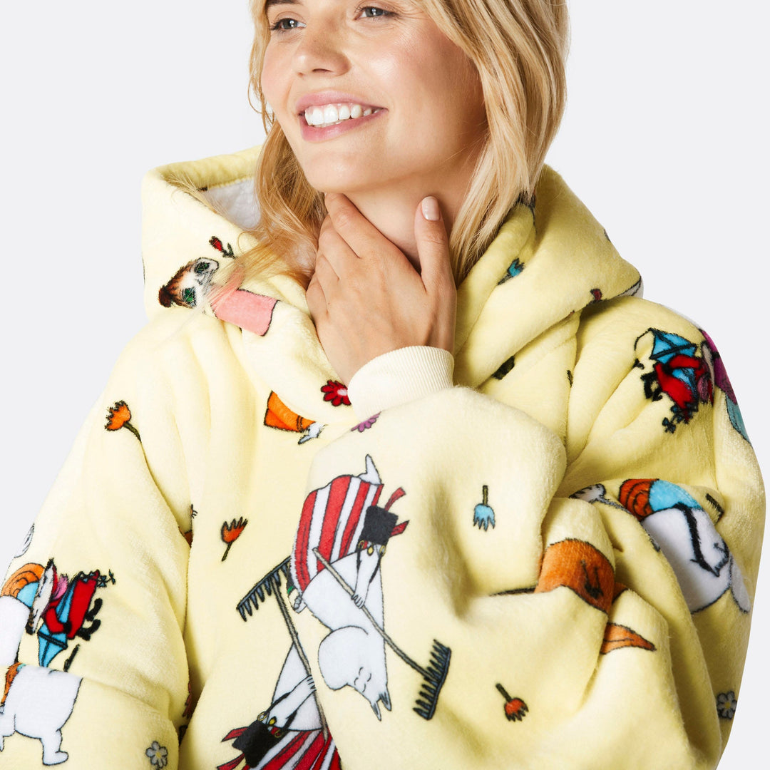 Yellow Moomin HappyHoodie